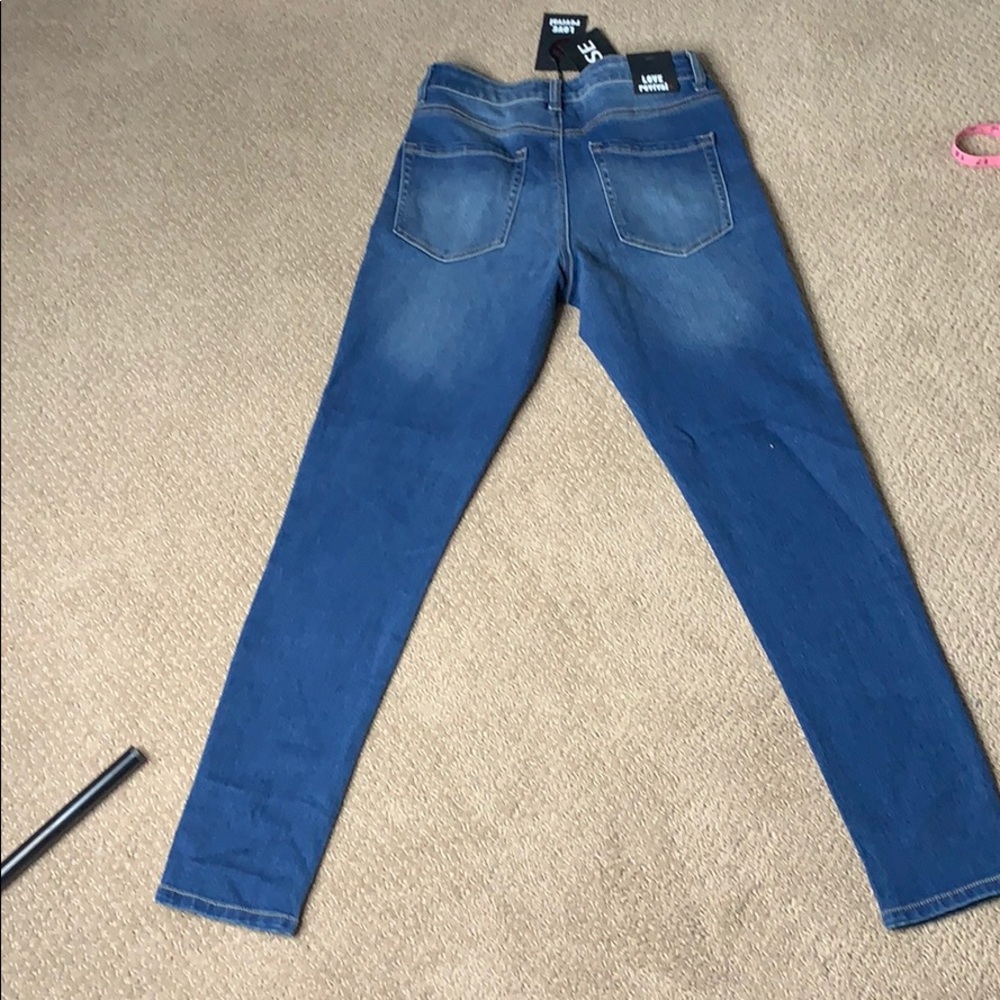 Jeans - Picture 2 of 2